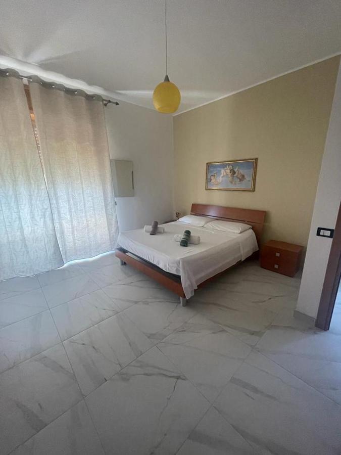Camere Lorenzo Porto Cesareo Exterior photo